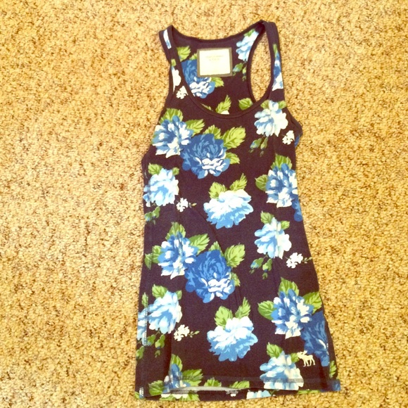 Flowery tank top