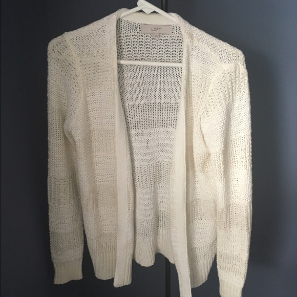 White loft knit sweater