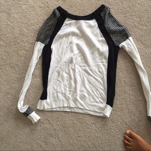 American eagle sweater