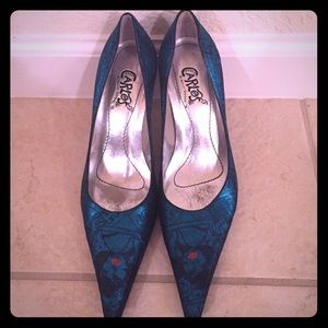 Carlos Santana Heels