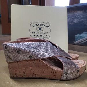 Lucky brand 👑SALE👑