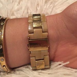 Michael Kors Accessories - MICHAEL KORS Madison Horn Acetate and Gold Watch Michael Kors Accessories - MICHAEL KORS Madison Horn Acetate and Gold Watch