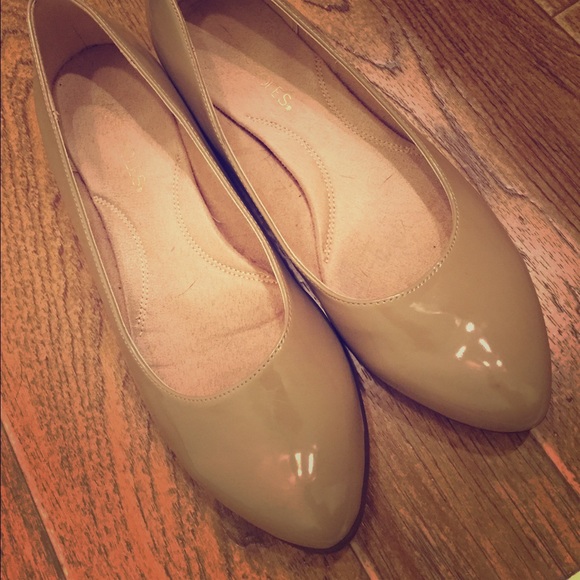 Nude patent Aerosole flats