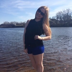 Meet your Posher, Sarah