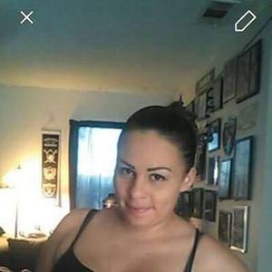 Meet your Posher, Alicia