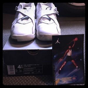 Jordan Air Retro 8 Low 4.5Y