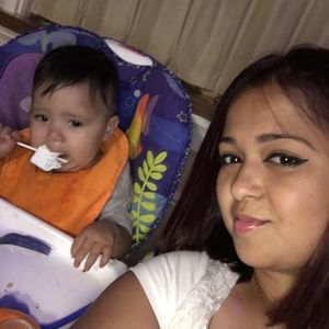 Meet your Posher, Deisy