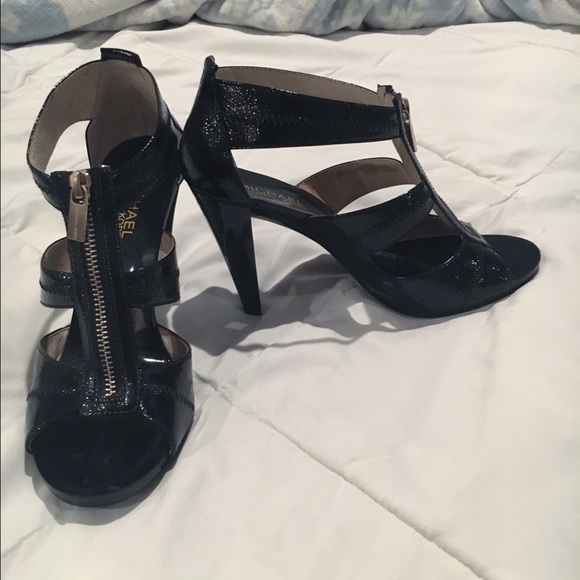 Michael Kors Shoes - Michael Kors Heels