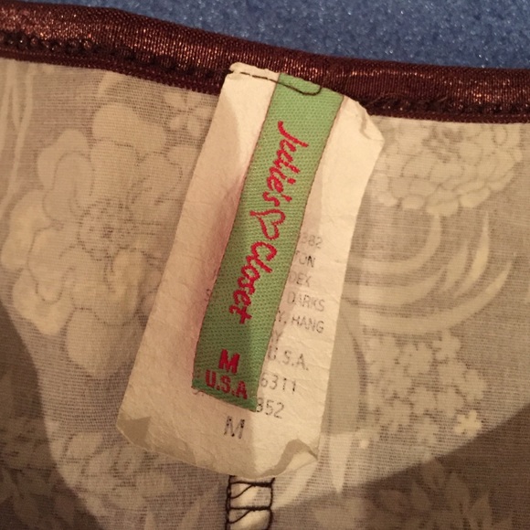 Adorable stretchy skirt - Picture 2 of 2