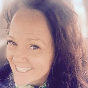 Meet your Posher, Eileen