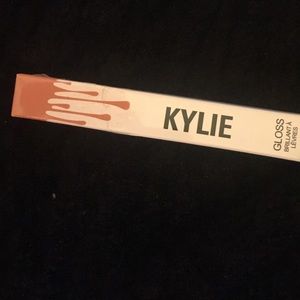 Kylie liquid matte lipstick