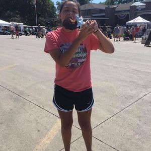 Meet your Posher, Danielle