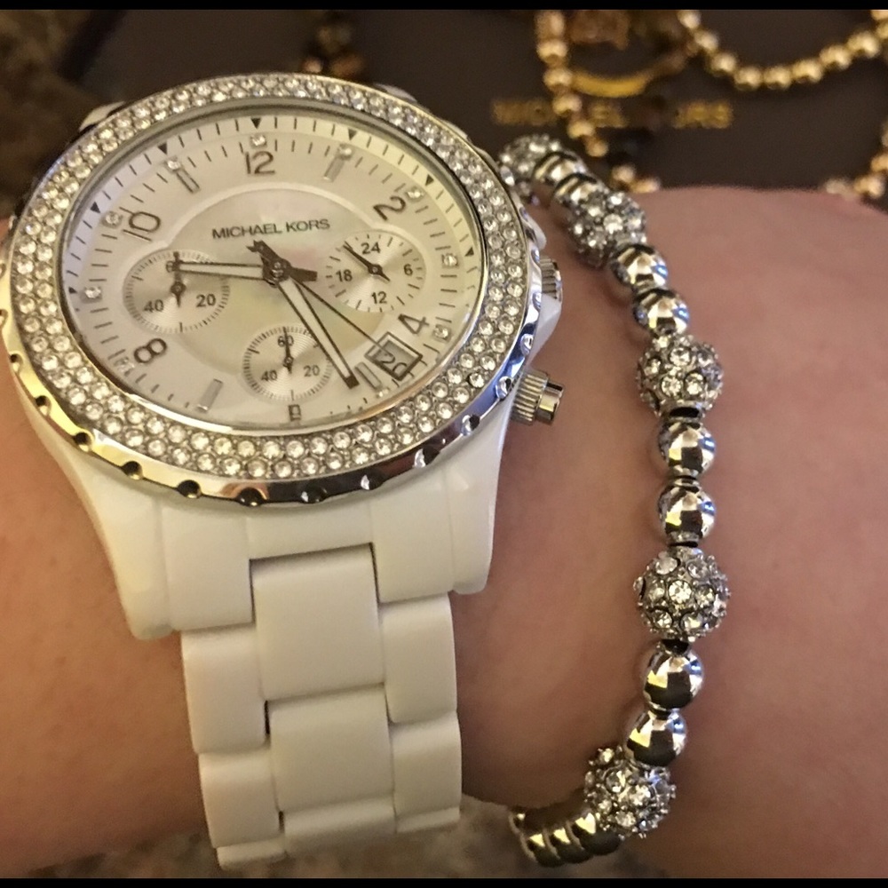 SOLD. Authentic Michael Kors White Paved Watch😍