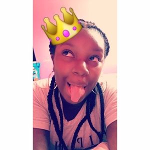 Meet your Posher, Kiara
