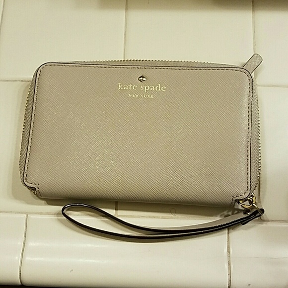 Kate Spade wristlet