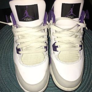 Ultra violet air Jordan 4s size 7y