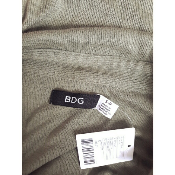 {urban outfitters} fitted polo - Picture 3 of 4