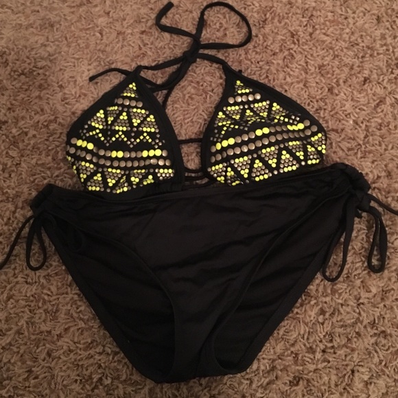 bathing suit