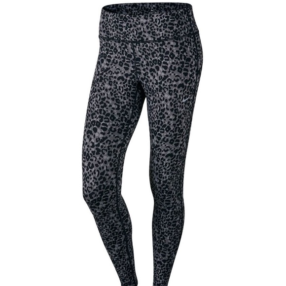 Nike Pants - Nike Epic Run Dri-Fit Tights