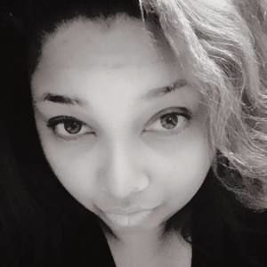 Meet your Posher, Shakari