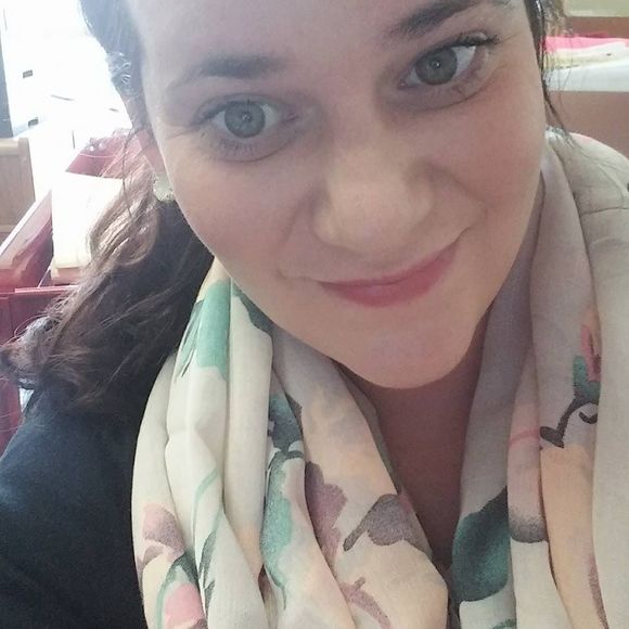 Meet your Posher, Samantha - Picture 1 of 1