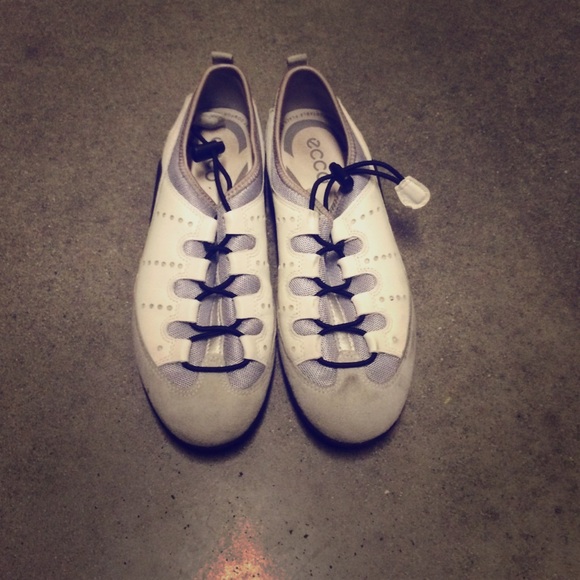 White Ecco sneakers