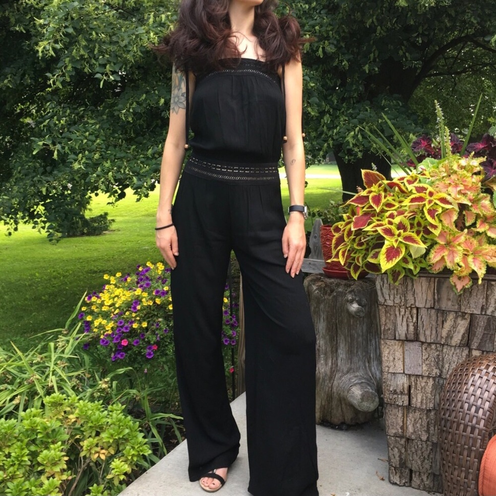 Shoulder Bow Jumpsuit - Picture 7 of 8