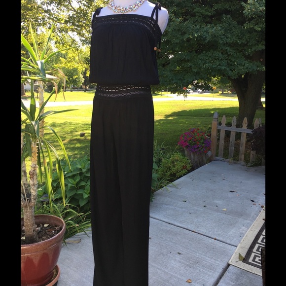 Shoulder Bow Jumpsuit - Picture 6 of 8