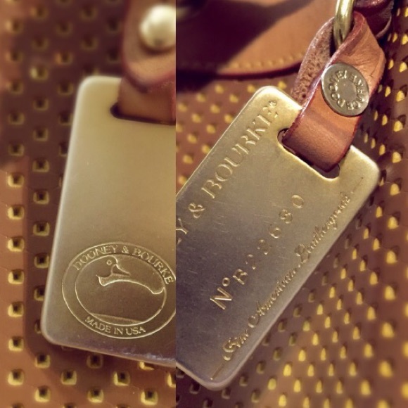 Auth Dooney & Bourke British Tan Leather Purse - Picture 3 of 4