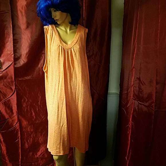Lands end peach sleeveless dress with pockets.