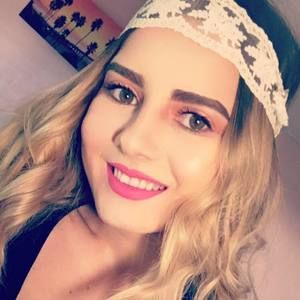 Meet your Posher, Eugenia