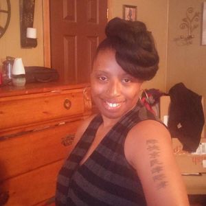 Meet your Posher, Joyce