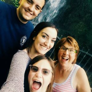 Meet your Posher, Donna