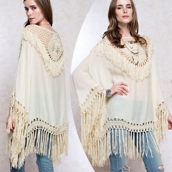 🌺BEST IN BOUTIQUES HP🌺STUNNING FRINGE PONCHO! - Picture 3 of 3