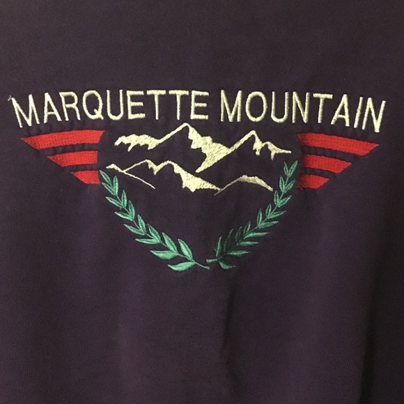 SOLD Vintage "Marquette mountain" sweatshirt - Picture 2 of 4