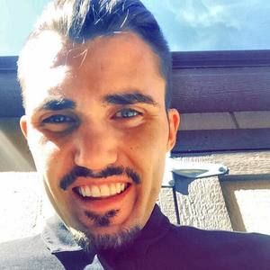 Meet your Posher, Cole