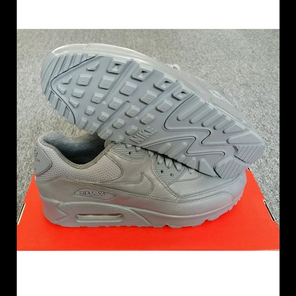 SOLD!!! Nike Women's NikeLab Air Max 90 Pinnacle - Picture 2 of 4