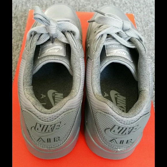 SOLD!!! Nike Women's NikeLab Air Max 90 Pinnacle - Picture 4 of 4