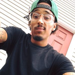 Meet your Posher, Keneen