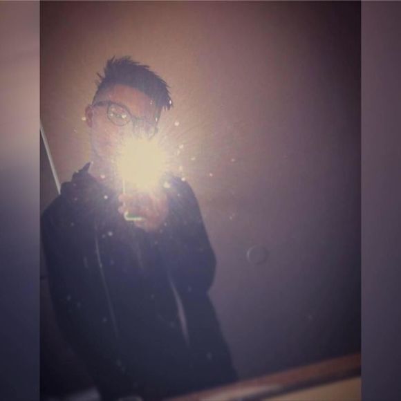 Meet your Posher, Qüïńń