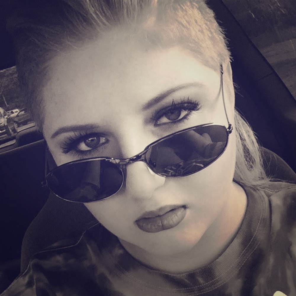 Meet your Posher, Sajean