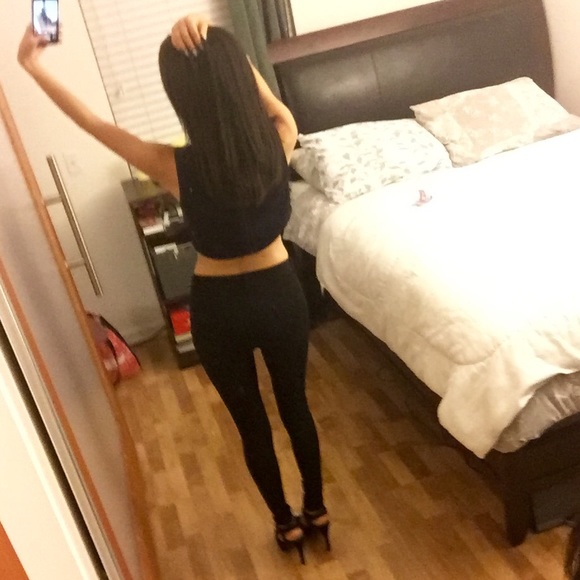 Sold in ♏️ - Picture 2 of 2