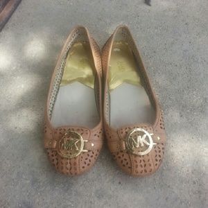 Micheal kors flats