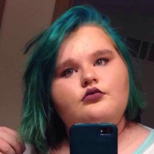 Meet your Posher, Maya