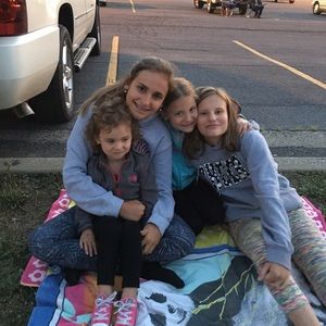 Meet your Posher, Anna