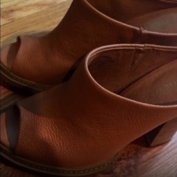 Tan peeptoe slip on clogs