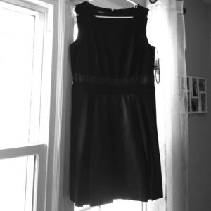 Nine West Sleeveless Black Dress