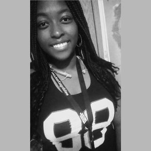 Meet your Posher, Chrystal