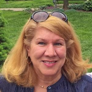 Meet your Posher, Connie