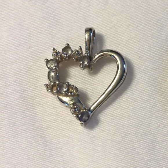 10k white gold and tanzanite heart charm